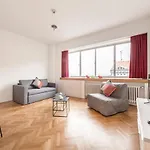 Merkur Apartments