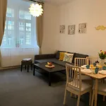 Little Tom Apartments