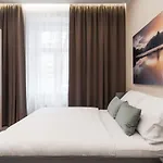 Prague Days - Modern Studios - 7 Min Wenceslas Square