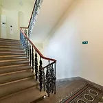 Exclusive Apartment Near Kafka\'S Head