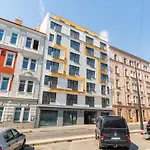 Brand New Studio Apartment #21 With Free Secure Parking In The Center