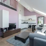 Modern Apartments Close To River