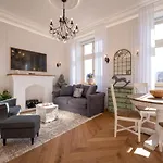 Charme De Provence In Prague