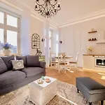 Charme De Provence In Prague