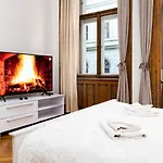 Magnificent King Suite