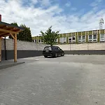 Rezidence Kbely - Free Parking