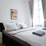 The Dante Prague - Family And Friends Apartments