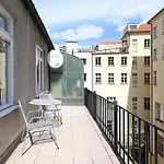 Terrace Apartment Prague Centre