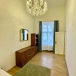 Masna 20C- Old Town Residence