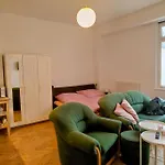 Cosy Warm Apartment In The Heart Of Prague.