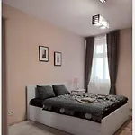 Apartment Vltavska A