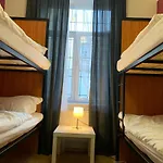 Helen Hostel U Namesti Miru
