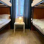 Helen Hostel U Namesti Miru