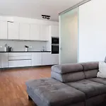 Prague Marina River View Apartment Close To City Centre Free Parking