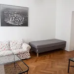 2B Pechackova Family Apartment With Balcony By The River