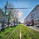 Modern Apartment 6Min From The Prague Castle
