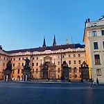 Calm City Couples Break Prague 5