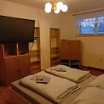 Zalesi