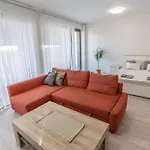 Spacious Terrace Apartment With Free Private Parking
