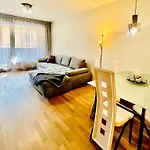 Luxury Apartment In Prague And Free Parking