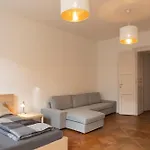 Stay Praha Apartment - New Open!