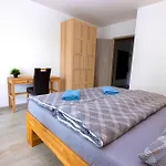 Modern Apartment • Garden • Near The City Center