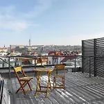 Luxury Apartment In The Center
