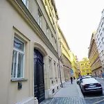 Elegant & Stylish Center Apartments!