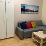 Party House Prague - Apartments Ve Smeckach 18, City Center!!