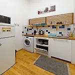 Peter\'S Tower Apartments