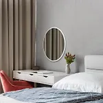 Stay2Gether City Buzz Apt - O2 Arena - Sleeps 6