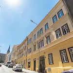 Nice Room With Double Bed In Zizkov - Shared Bathroom
