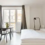 Cozy & New Studio Apartment Peace Sq.