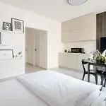 Cozy & New Studio Apartment Peace Sq.