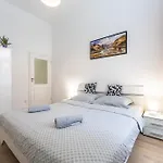 Stylish Apartment At Wenceslas Square
