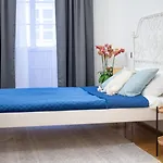 Best Price & Location - Historic Square Residency