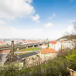 Boheme Apartment Prague Three