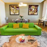 Bellevue Apartment