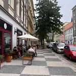 Karlin Apartman
