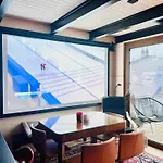 Houseboat Fred Prague