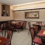 Alqush Downtown Hotel