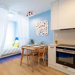 Colorful Apartment - Balcony, Free Parking, By Gravity Prague