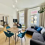 River Site Apartment Janackovo Nabrezi 27