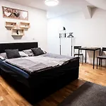 Exclusive Apartman Prague Jecna