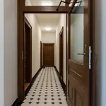 Modern Urban Room In The City Center Of Prague