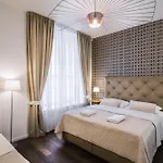 Luxury Modern Designed Oldtown Apartment