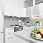 Apartments With 2 Bathrooms