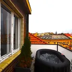 Waterfront River Side Roof Top Apartment - Terrace With City View
