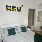 Praha 1 Florenc Hlavni Mesto Romantic Apartments