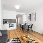Stylish Apartment - Free Parking, Cinema, By Gravity Prague